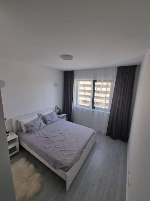 Lovely 1 Bedroom Livingroom Apartment Sector 1 Bucuresti Voluntari Exterior foto