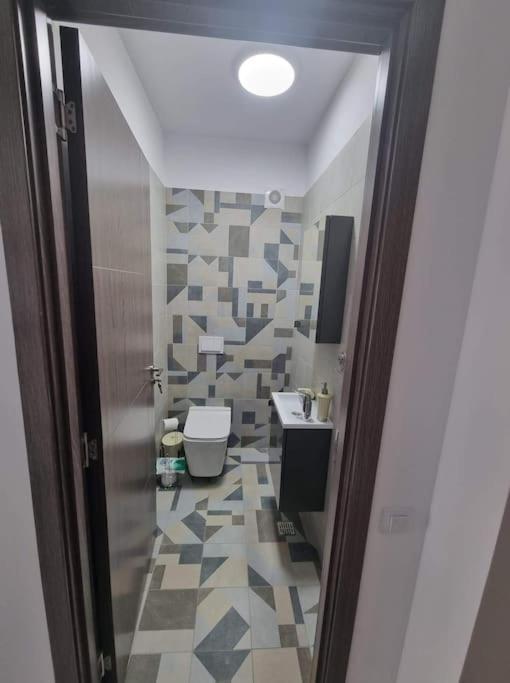 Lovely 1 Bedroom Livingroom Apartment Sector 1 Bucuresti Voluntari Exterior foto